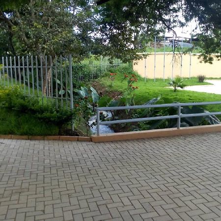 Hotel Desderia Mbeya Ngoại thất bức ảnh